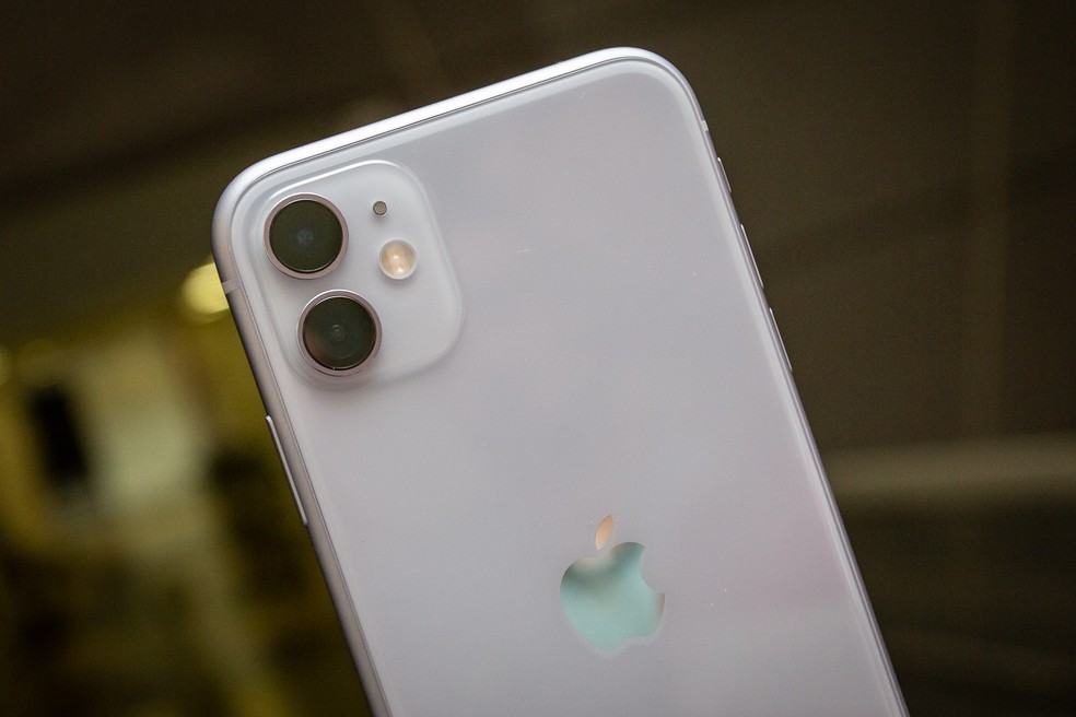 Como a câmera do celular pode ser invadida? Saiba proteger suas fotos